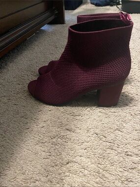 NEW-Seven Dials Open-Toe Knit Ankle Booties - Burgundy
